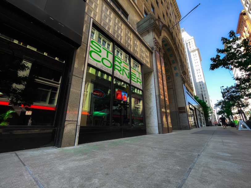 Dixie Terminal Street Corner Entrance